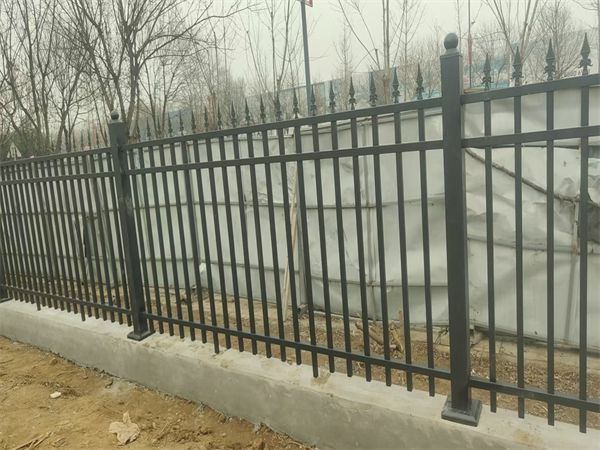 西安不銹鋼圍欄廠家-澤鑫建材