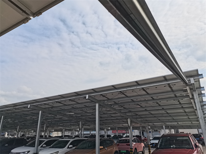 宜宾沃尔玛楼顶-光伏停车场项目