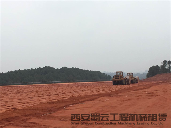 压路机干活-成都绕城