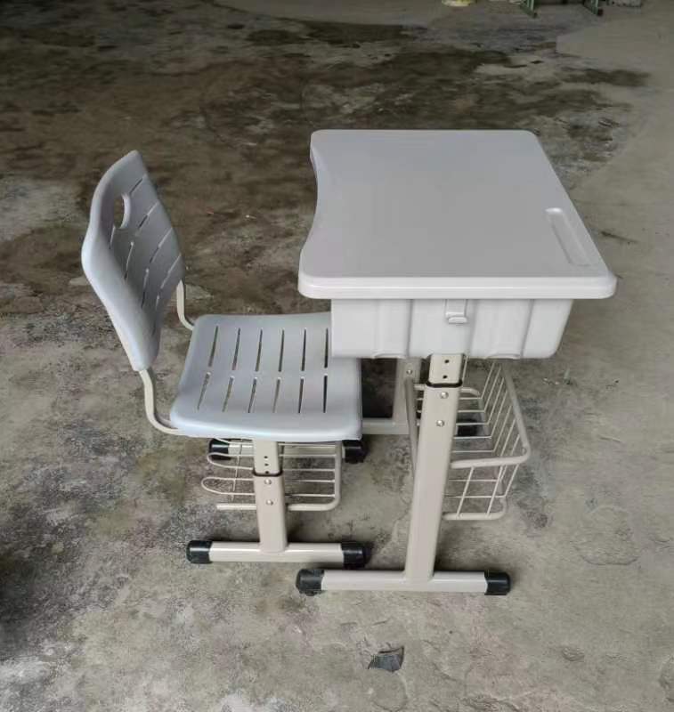 成都课桌椅厂家