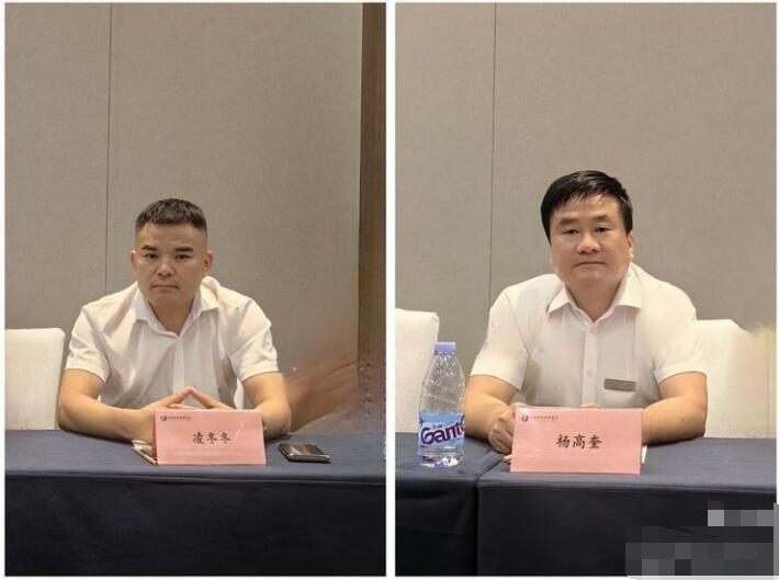 陕西省玻璃行业协会代表团，在会长凌冬冬的带领下，赴郑州参加河南省建筑玻璃专业委员会会员大会！