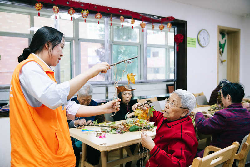 花溪养老院电话