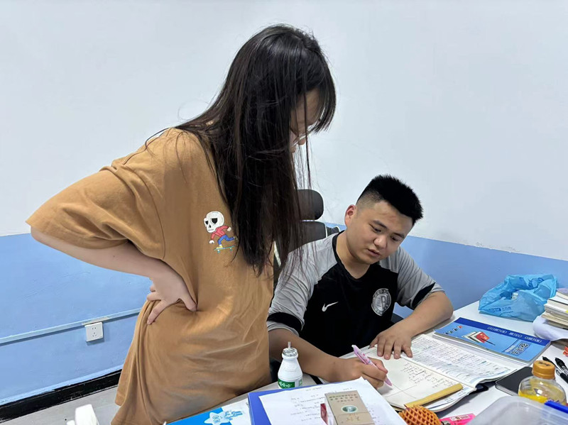 高考后，什么样的学生适合复读？复读需要重视什么？