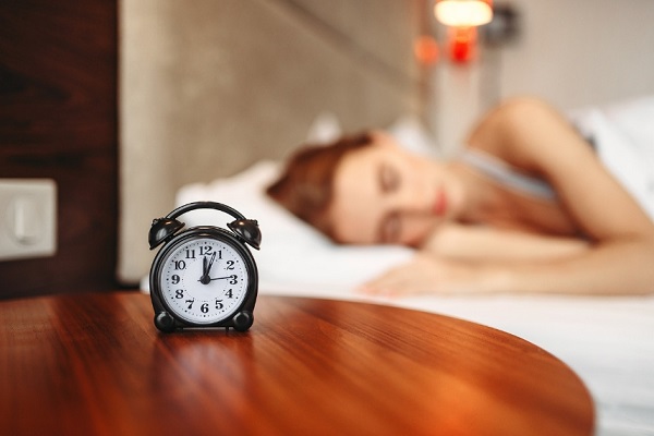 夜幕下的养生：日常生活中的睡眠科学