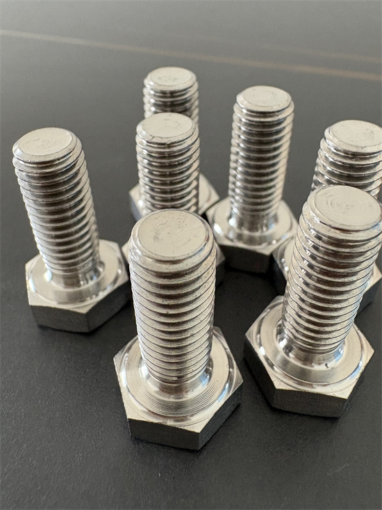 外六方鈦合金螺絲
