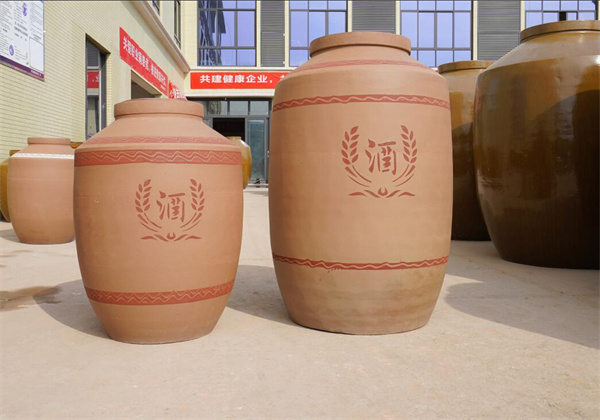 青海陶瓷酒瓶制造