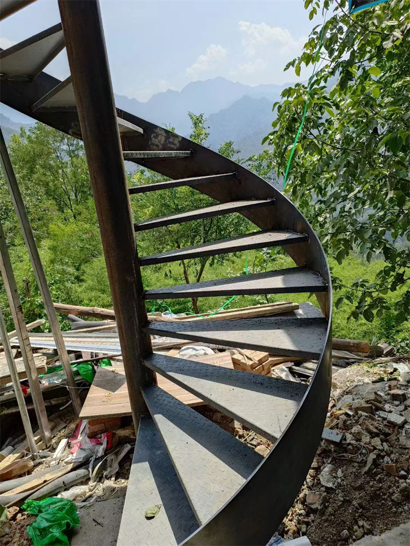 西安钢构旋转楼梯多少钱